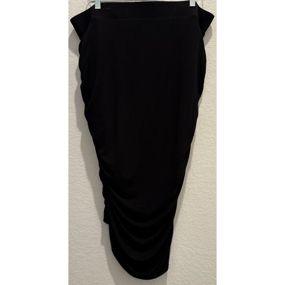 Torrid Black Super Soft Cinched Bodycon Lined Skirt Size 2X NWT - Picture 2 of 4